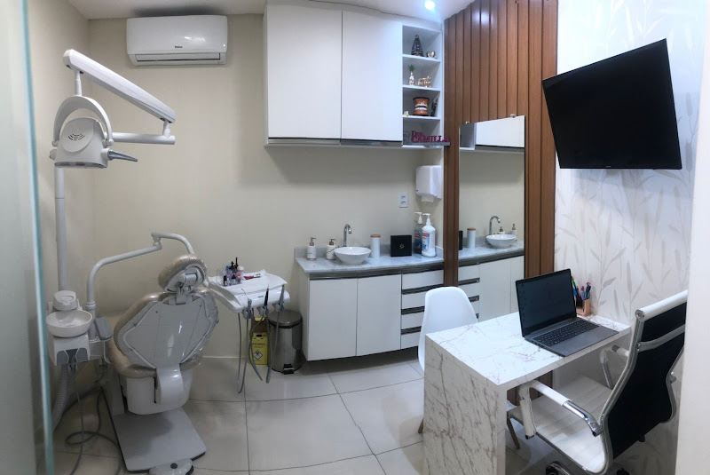 Foto 3 de Dentista Dra Camilla Santana