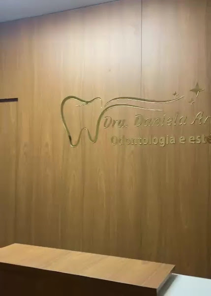 Foto 2 de Dentista Dra.Daniela Araújo (sorriso para todos)