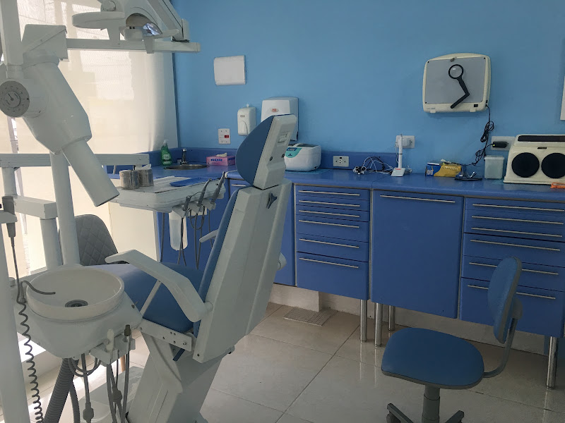 Foto 2 de Dentista Dra. Daniele Vilas Bôas