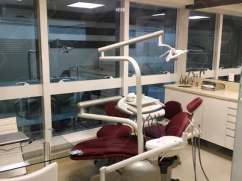 Foto 11 de Dentista Dra. Déborah Gomide | Clareamento | Botox | Brasília-DF