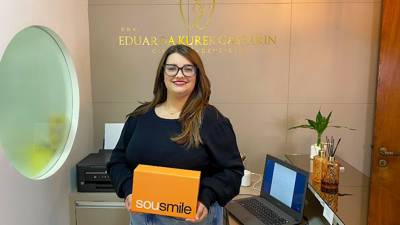 Foto 2 de Dentista Dra. Eduarda Kurek Gasparin