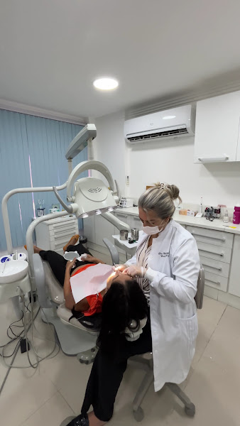 Foto 3 de Dentista Dra. Elizabeth Filippi