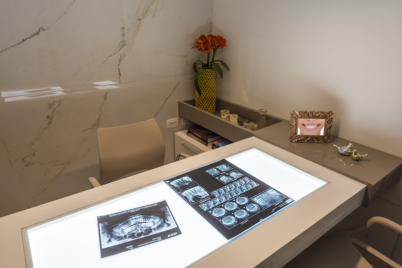 Foto 3 de Dentista - Dra. Ione Cabral