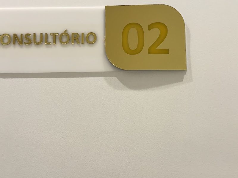 Foto 4 de Dentista Dra. Jéssica Morais | Clínica Odontológica | Lente de Resina | Faceta | Invisalign | Ortodontia | Limpeza | Méier RJ