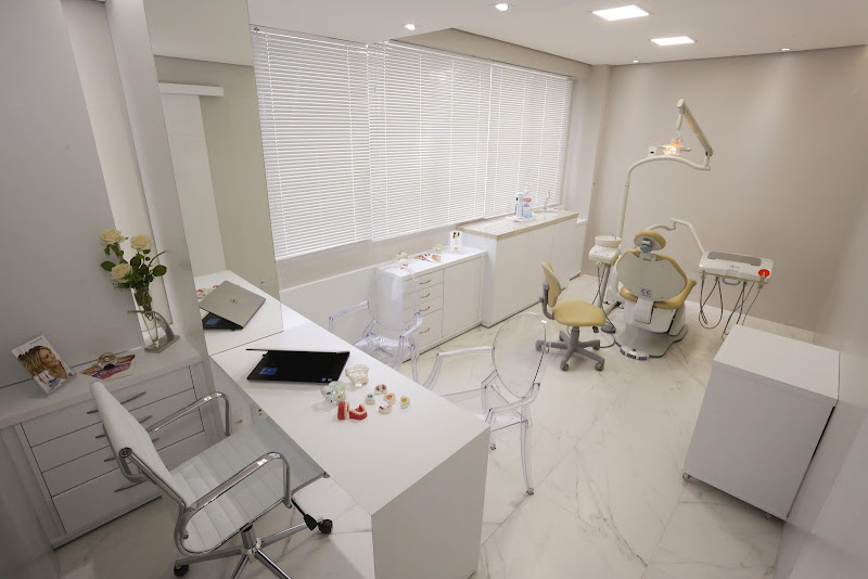 Foto 3 de Dentista Dra. Juliana Zago