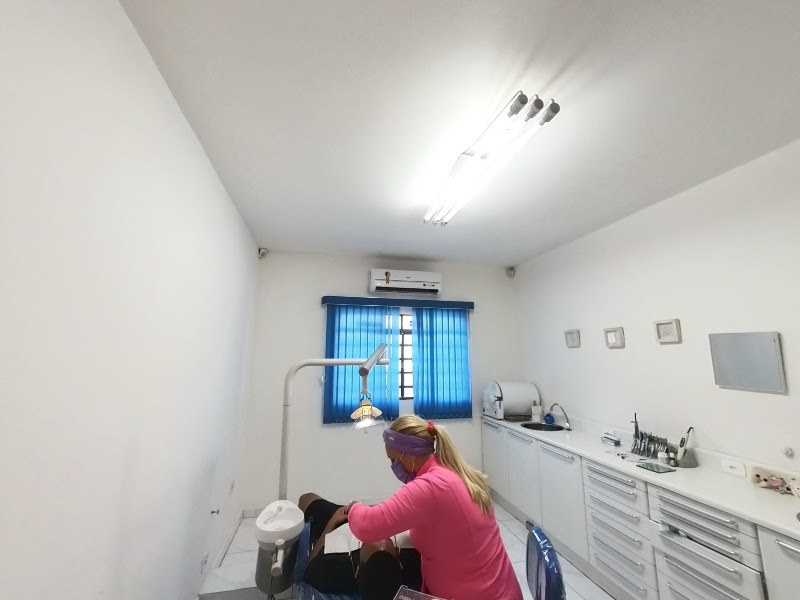 Foto 2 de Dentista Dra. Kátia Balotin Borges