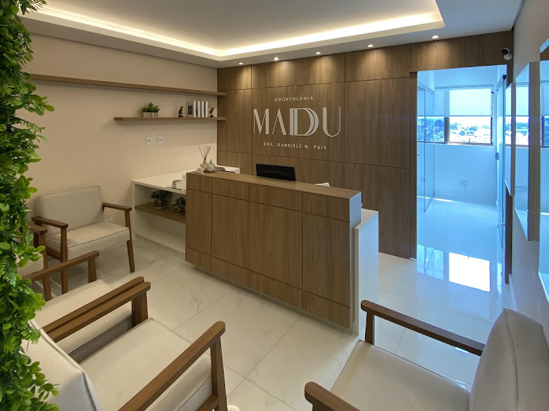 Foto 2 de Dentista Dra. Mara Lucia Huçulak