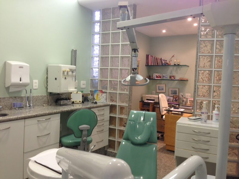 Foto 2 de Dentista Dra. Maria Alice