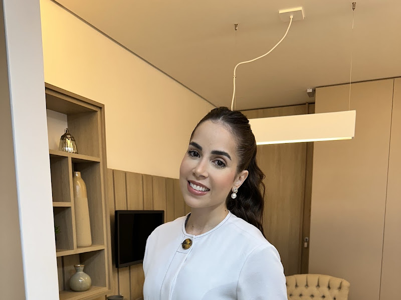 Foto 7 de Dentista Dra. Marília Oliveira @mariliaoc