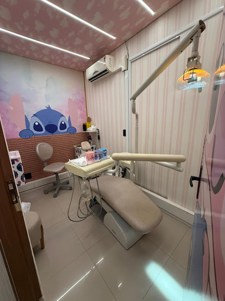 Foto 2 de Dentista Dra. Michele Santa Lucia | São Vicente