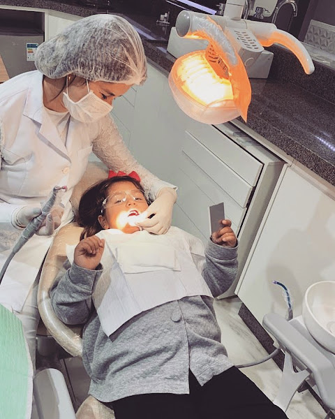 Foto 3 de Dentista Dra. Rafaela Gomes - Consultório Odontológico Pouso Alegre