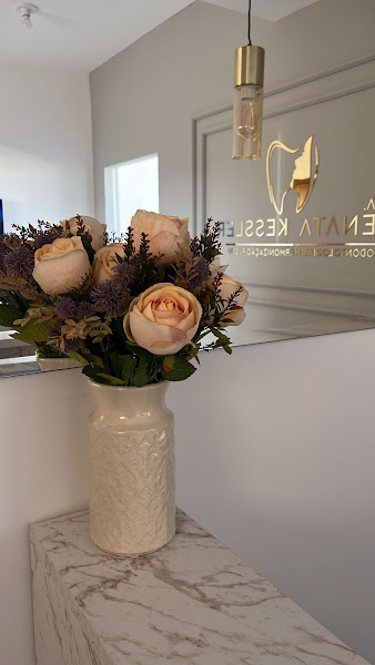 Foto 2 de Dentista - Dra Renata Kessler - Odontologia e harmonização facial