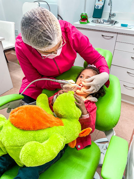 Foto 3 de Dentista - Dra. Suelen Pimentel