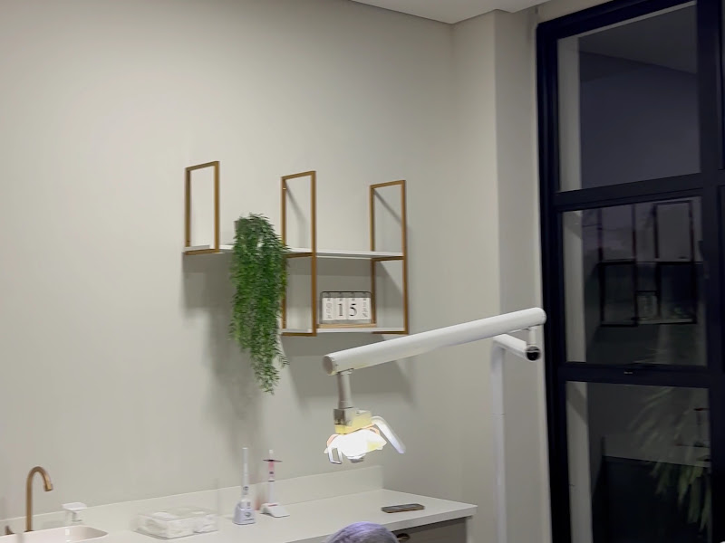 Foto 3 de Dentista Dra. Thalyta Lisboa - TL Odontologia Especializada LTDA - Consultório Odontológico - NÃO ATENDE CONVÊNIO