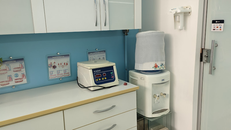 Foto 3 de Dentista Dra. Vládia Marciano Rocha