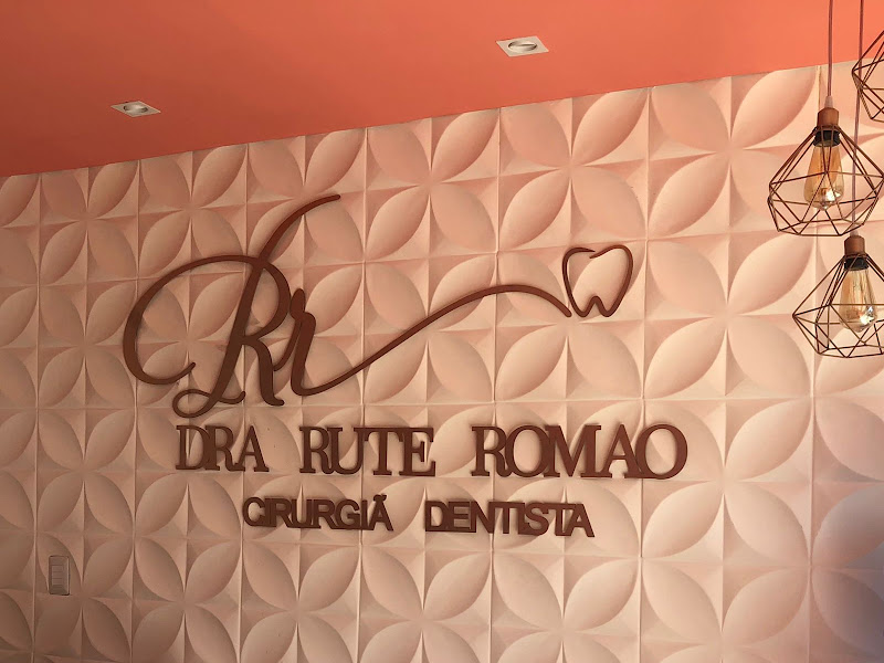Foto 3 de DENTISTA EM ARUJA E ITAQUAQUECETUBA DRA ELIANE HARUMI ITO