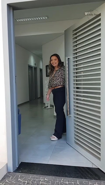 Foto 5 de Dentista em Bauru 24h - Dra Mirela Barros