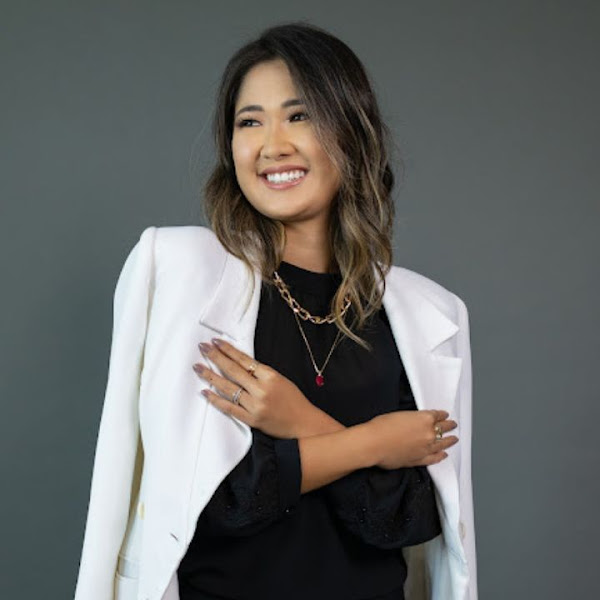 Foto 2 de Dentista em Bauru ; Dra. Fernanda Azuma Ortodontista