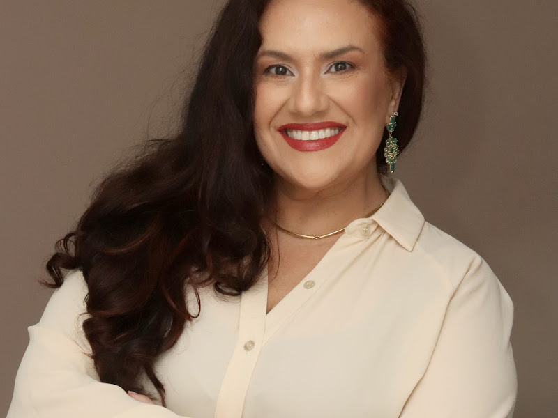 Foto 5 de Dentista em Cariacica | Drª.Amanda Celestrino | DTM - CLAREAMENTO - LIMPEZA SAMP - RESTAURAÇÃO