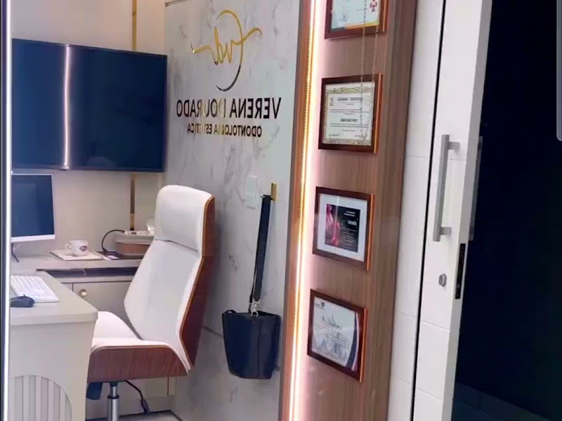 Foto 3 de Dentista em Cascavel Dra. Verena Dourado