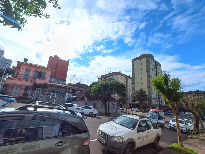 Foto 5 de Dentista em Caxias do Sul Dr. Edson Fiorentini - Clínica Traços do Corpo