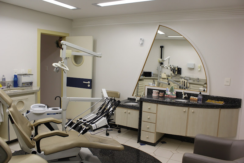 Foto 2 de Dentista em Chapecó - Dra Denise Holz