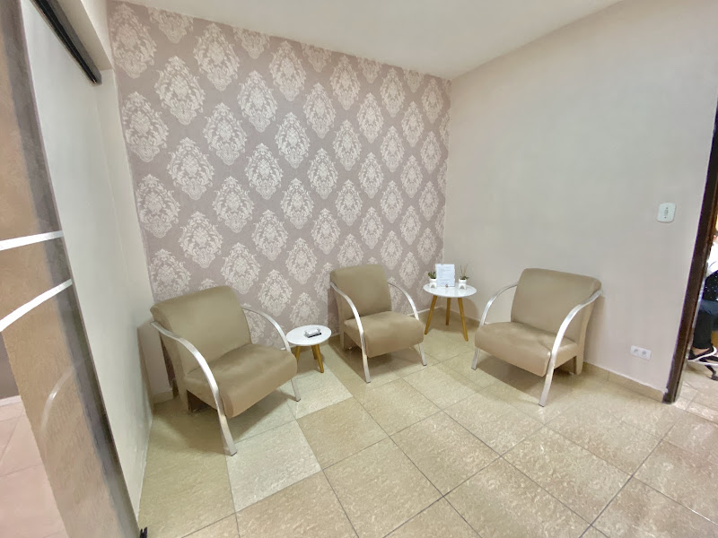 Foto 3 de Dentista em Colombo | Volto Clinica