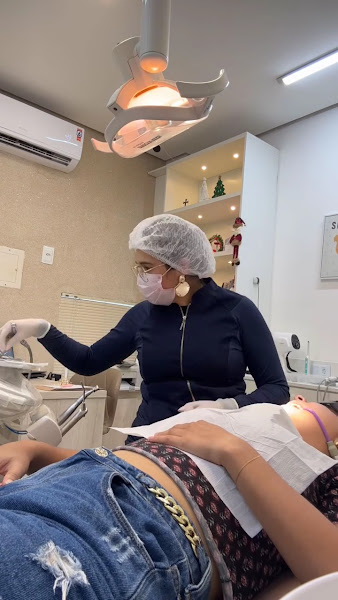 Foto 4 de Dentista em Cuiabá - Dra Mariana Lima Pereira