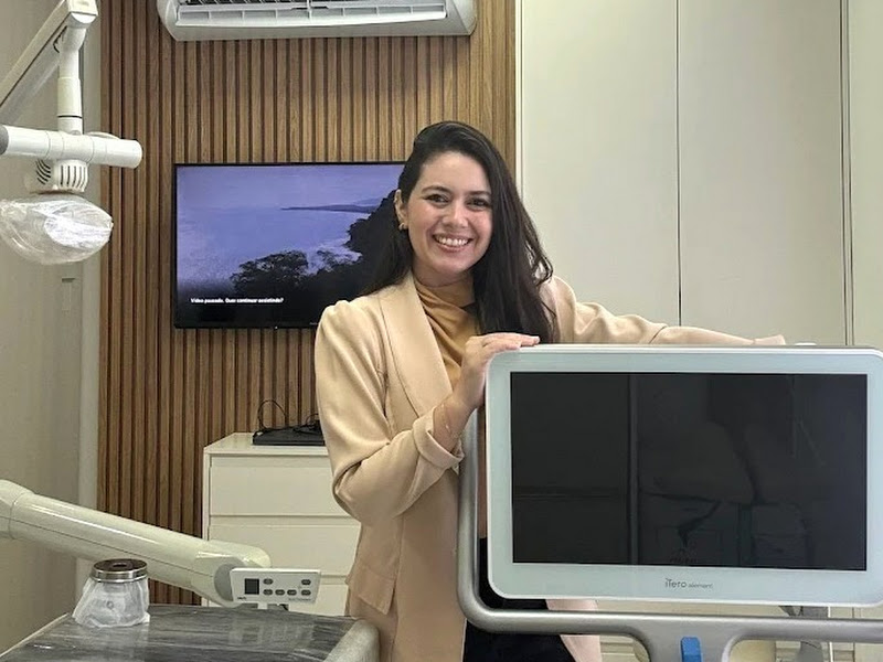 Foto 4 de Dentista em Fortaleza Dra. Priscilla Hellrilg