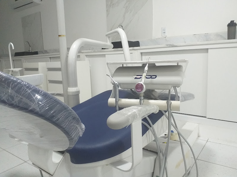 Foto 2 de Dentista em Granja Lisboa - Clinica Sorriso e Vida
