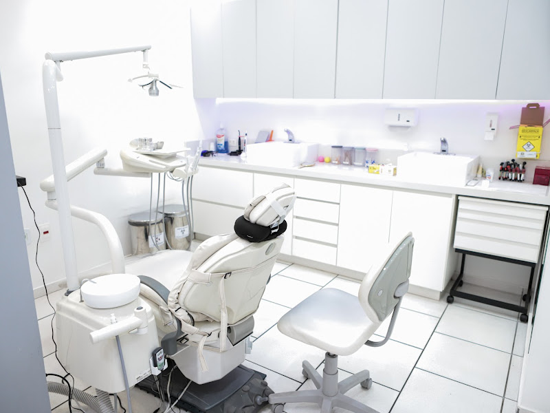 Foto 11 de Dentista em Itaquera | Dra. Sirlândia Souza