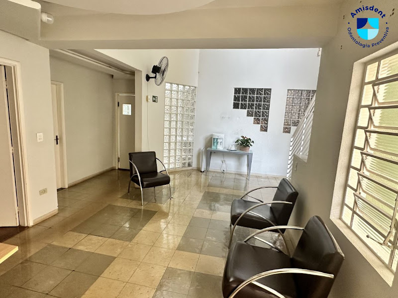 Foto 3 de Dentista em Londrina | Amisdent Odontologia Preventiva