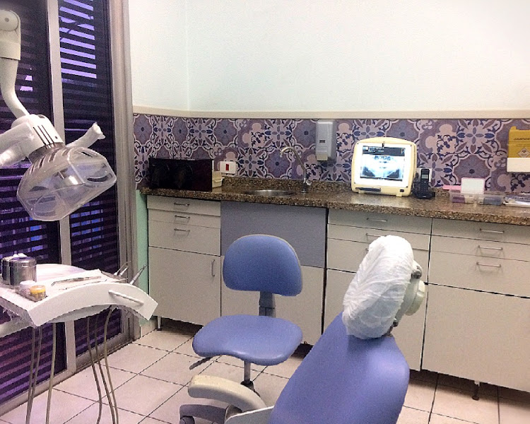 Foto 3 de Dentista em Perus | Dra. Maria Amália - Dra. Ana Paula