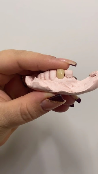 Foto 2 de Dentista em Porto Velho l Dra. Graziele Souza