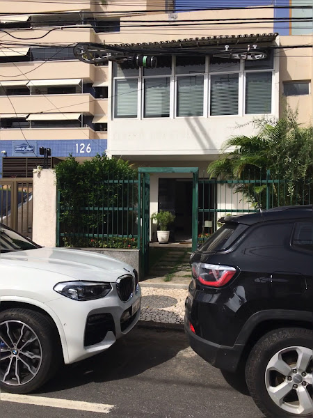 Foto 4 de Dentista em Salvador Centro Odontológico Medrado I Clínica Odontológica da Graça