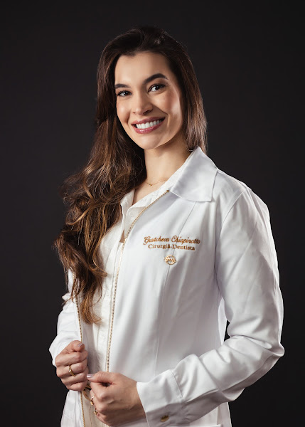 Foto 2 de Dentista em Santa Maria - Dra. Gratcheva Falcão Chiapinotto