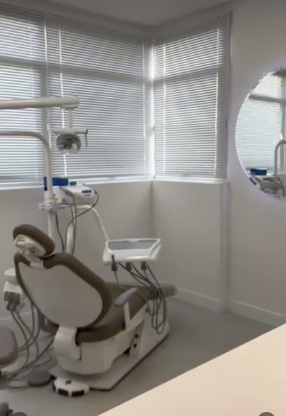 Foto 2 de Dentista em Santos | Dra. Aline Pimentel Santana