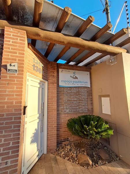 Foto 2 de Dentista em São Carlos | Dra. Marcela Aguiar | Aparelho Ortodôntico | Limpeza | Clareamento Dental | Estética Dental