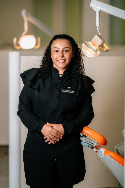 Foto 3 de Dentista em Taubaté - Dra Carina Parraga