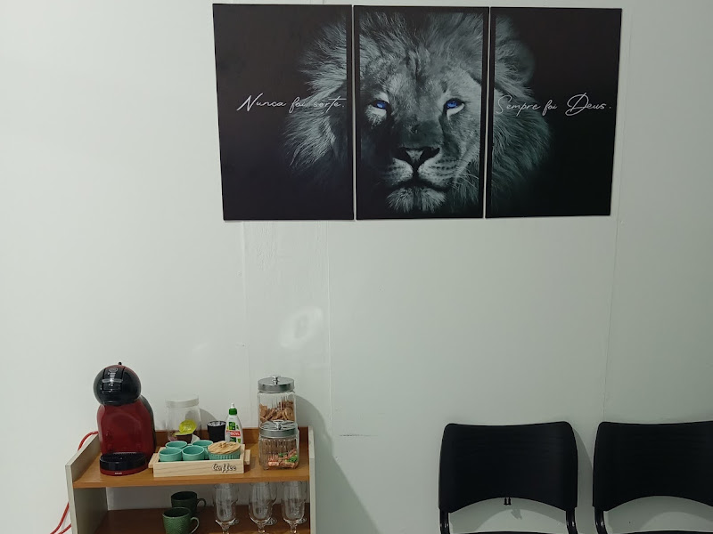 Foto 4 de Dentista em Várzea Grande | Dra. Rafaella Dal Piva | Ortodontia | Implante | Prótese | Clareamento | Odontopediatria