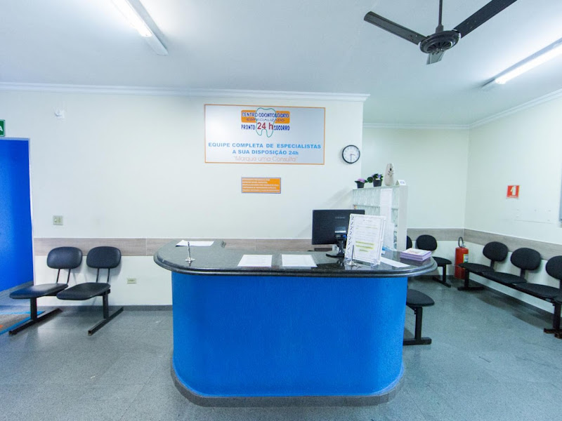 Foto 7 de Dentista Emergência na Mooca | Clínica Proton | Tratamento de canal, implante dentário, extração de siso e estética