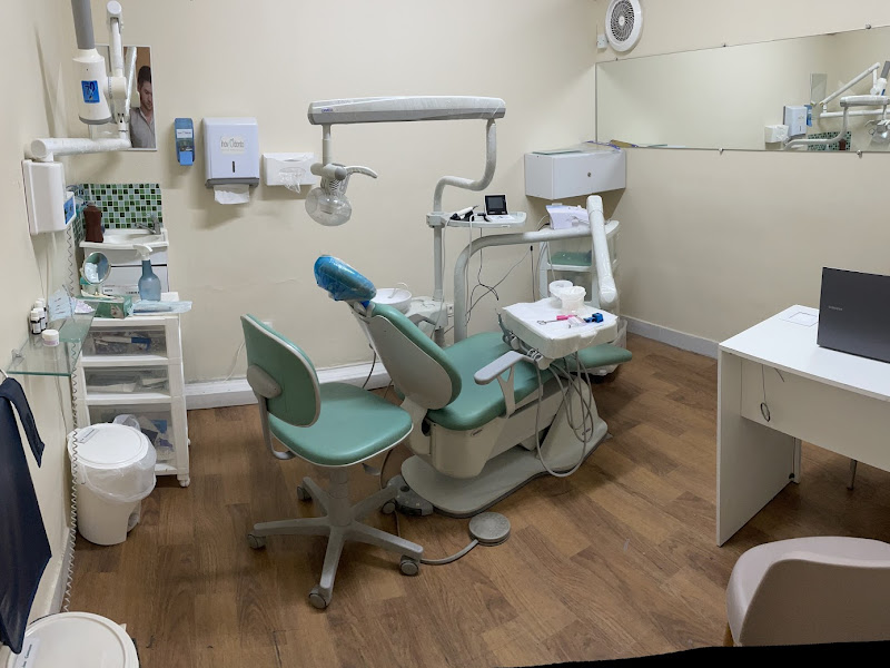 Foto 6 de Dentista Encruzilhada- Dra Rafaella Galvão Odontologia