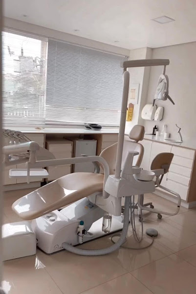 Foto 2 de Dentista endodontista Isabela Dreher