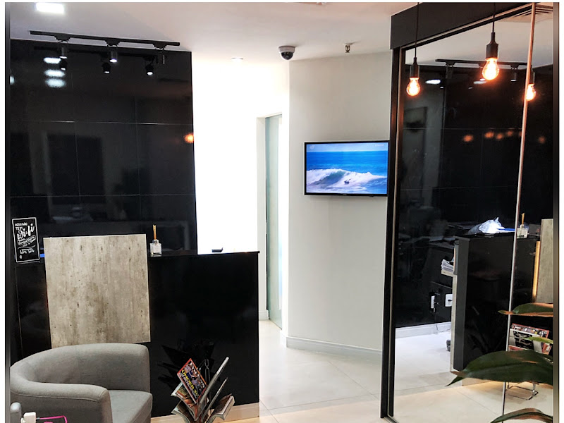 Foto 7 de Dentista Ferreira Pinto l Lentes em porcelanas na barra