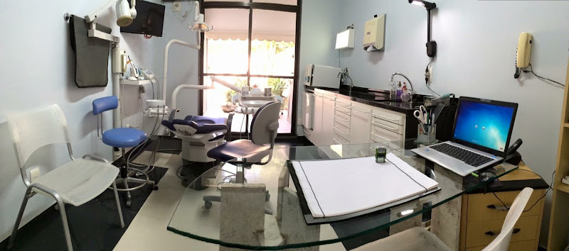 Foto 2 de Dentista Ilha Do Governador - Dr. Estácio De Sá - PRÓTESE - IMPLANTE - REABILITAÇÃO ESTÉTICA - ORTODONTIA - ENDODONTIA