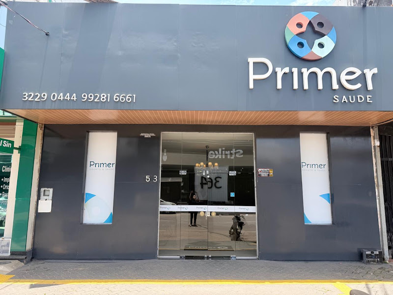 Foto 3 de Dentista - Implante Dentário