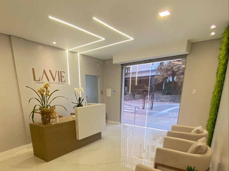 Foto 9 de Dentista Isabel Carvalho - Ortodontia e Ortopedia Funcional dos Maxilares