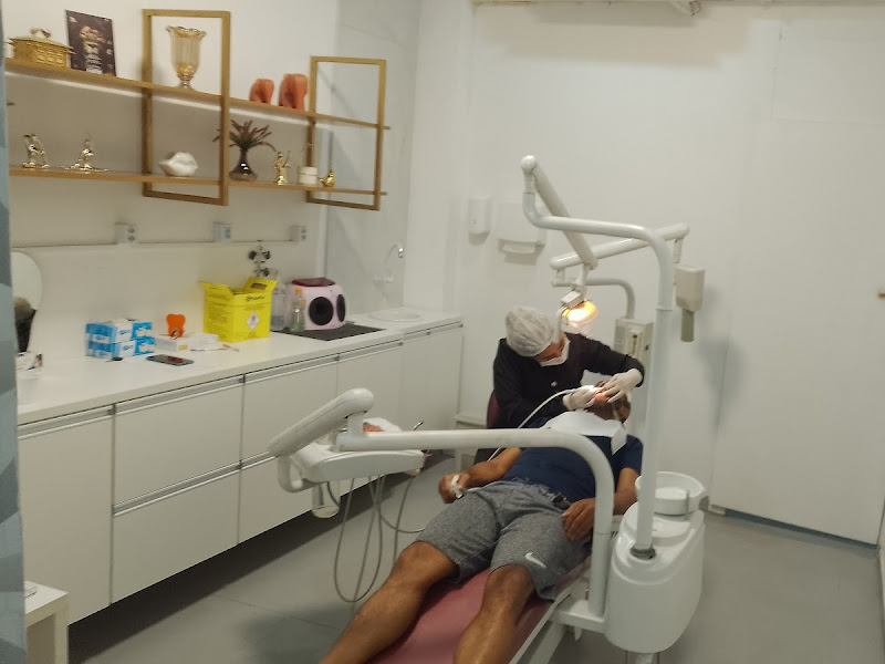 Foto de Dentista Japiím