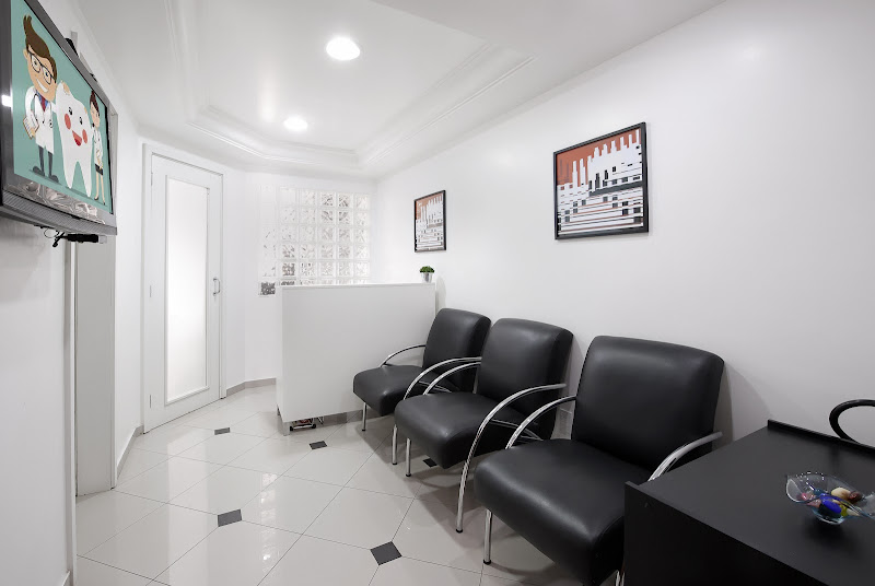 Foto 2 de Dentista Júlio César Mendes