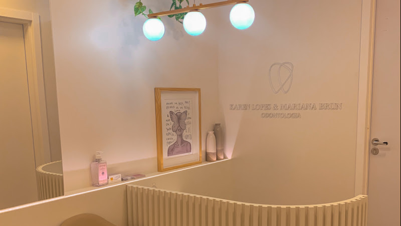 Foto 2 de Dentista Karen Lopes